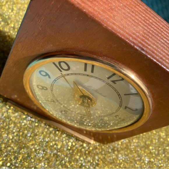 MCM Electric O.B. McClintock Clock - Picture 14 of 16